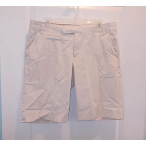 Old Navy Womens Size 12 Cream Chino Shorts